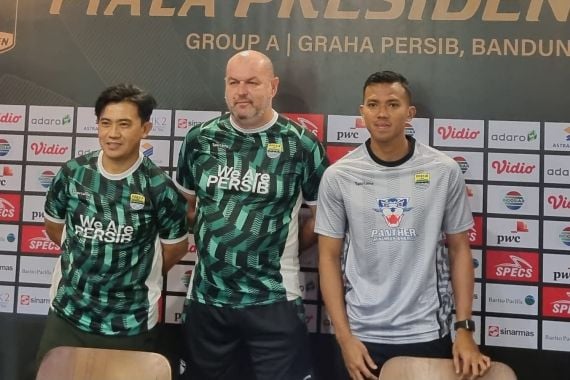 Persib vs Persis: Bojan Hodak Sudah Memikirkan Starter di Liga 1 - JPNN.COM