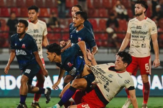 Jempol Kaki Nambo Offside, Bali United Keok secara Dramatis - JPNN.COM