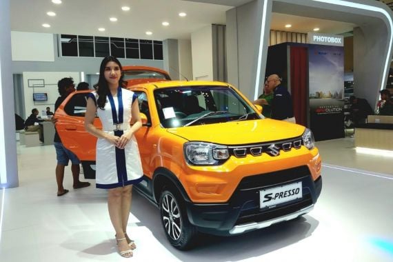 Suzuki S-Presso Tak Kalah Menggoda dari eVX di Lantai GIIAS 2024 - JPNN.COM