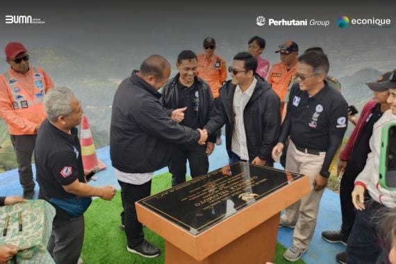Direktur Econique PT Perhutani Alam Wisata Risorsis Buka Telomoyo Cup VIII 2024 - JPNN.COM