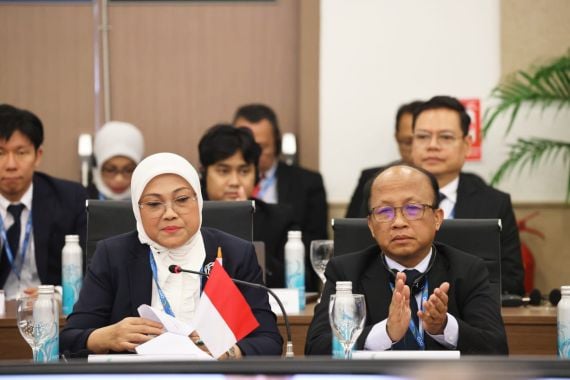 Menaker Ida Fauziyah Sampaikan Kabar Baik tentang Kondisi Ketenagakerjaan di Indonesia - JPNN.COM