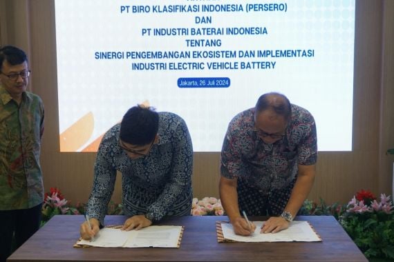 Dukung Industri Kendaraan Listrik di Indonesia, BKI & IBC Jalin MoU - JPNN.COM
