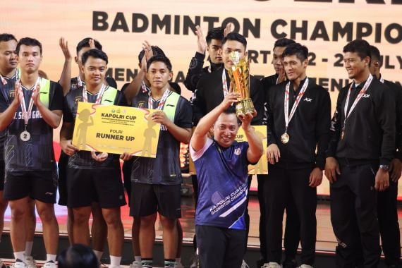 Jenderal Sigit Apresiasi Ajang Kapolri Cup Badminton Championships 2024 - JPNN.COM