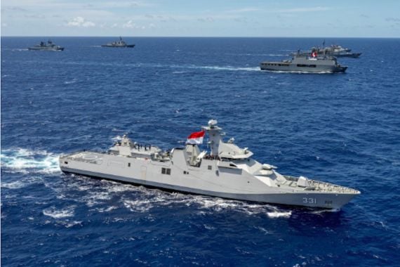 KRI REM-331 dan Puluhan Kapal Perang Negara Sahabat Sukses Menjaga Keamanan Laut Internasional - JPNN.COM