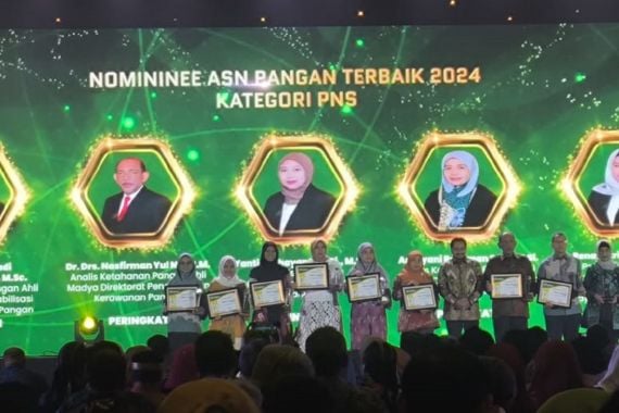 BAPANAS Awards 2024 Wujud Apresiasi Pada Daerah Jaga Inflasi Pangan - JPNN.COM