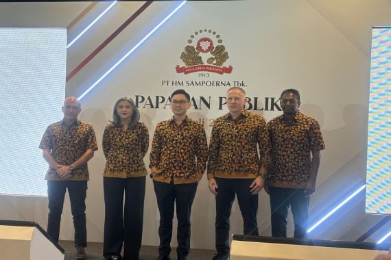 HM Sampoerna Catat Laba Bersih Rp 3,3 Triliun, Tetap Unggul di Tengah Tantangan Pasar - JPNN.COM