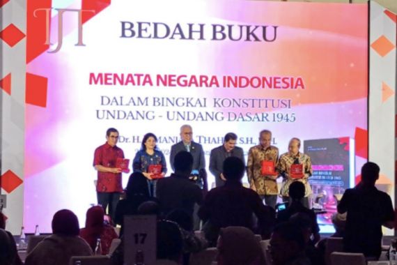 Pentingnya Peningkatan Kualitas Pendidikan Menuju Indonesia Emas - JPNN.COM