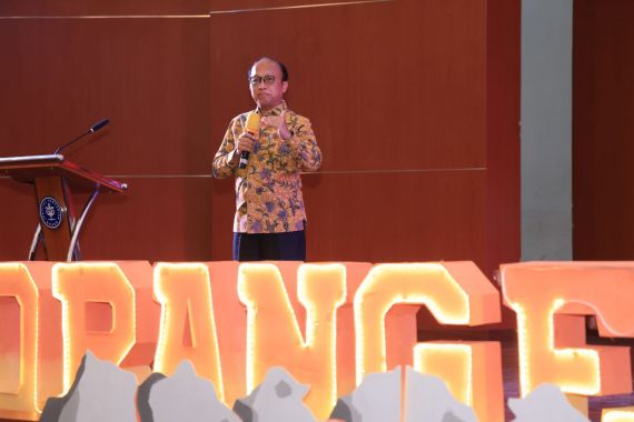 Sekjen Kemnaker: Pengembangan Kompetensi Bisa Menjadi Peluang Raih Kesuksesan - JPNN.COM