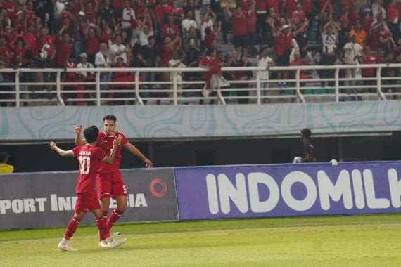Arti Tangisan Jens Raven Seusai Membawa Timnas U-19 Indonesia Juara Piala AFF - JPNN.COM