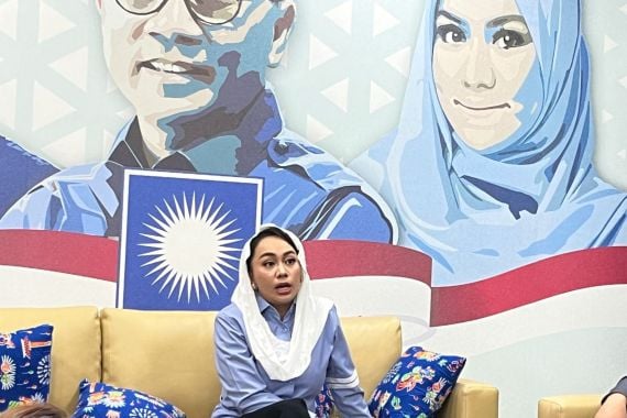Putri Zulhas Zita Anjani Mau Tutup Starbucks di Indonesia - JPNN.COM