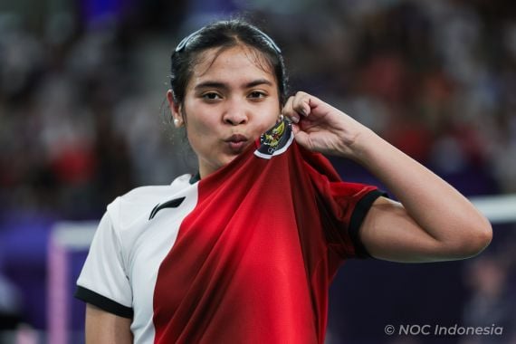 Olimpiade Paris 2024: CdM Indonesia Angkat Topi Buat Perjuangan Gregoria Mariska Tunjung - JPNN.COM