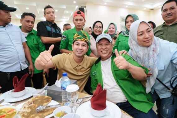 Klarifikasi Raffi Ahmad soal Temui Cagub Sultra Ruksamin di Kendari - JPNN.COM