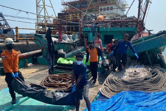 6 Nelayan Ditemukan Tewas Mengenaskan saat Melaut di Perairan Merak - JPNN.COM