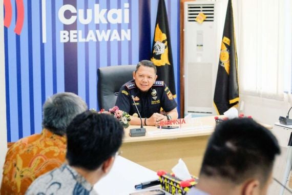 Bea Cukai Belawan Siap Beri Pelayanan Optimal Impor Barang Konsulat AS di Medan - JPNN.COM