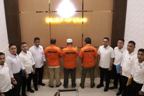 3 Tersangka Korupsi Pengadaan Wastafel Ditahan Polda Aceh - JPNN.COM