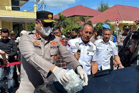 Polda Aceh Musnahkan Barang Bukti 226 Kg Sabu-Sabu dan 1,2 Ton Ganja - JPNN.COM