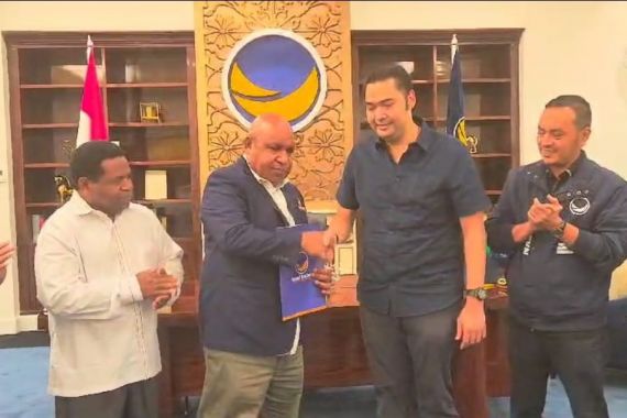 Pasangan Befa-Natan Didukung 5 Parpol untuk Bertarung di Pilgub Papua Pegunungan - JPNN.COM