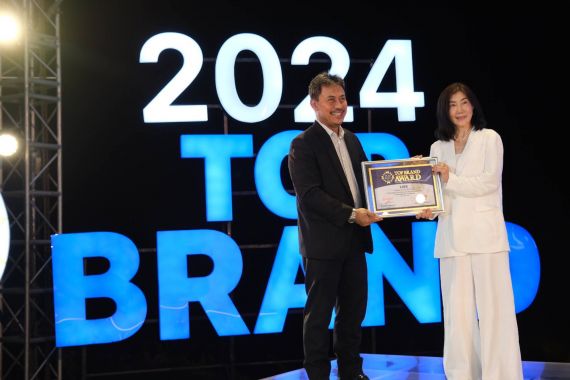 Kepercayaan Masyarakat Meningkat, ATM Link Sabet Penghargaan Top Brand 2024 - JPNN.COM