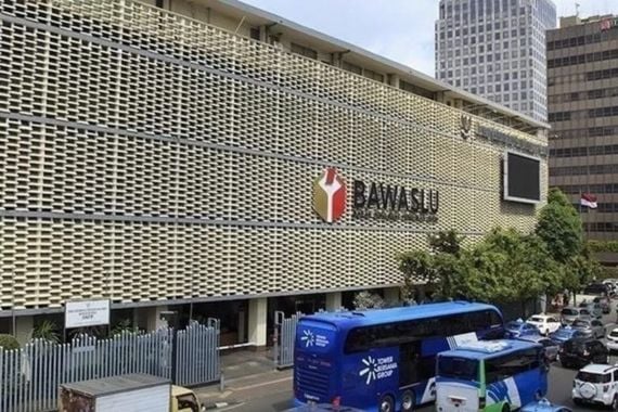 Bawaslu: Partisipasi Masyarakat Sangat Penting dalam Pengawasan Pilkada Serentak 2024 - JPNN.COM