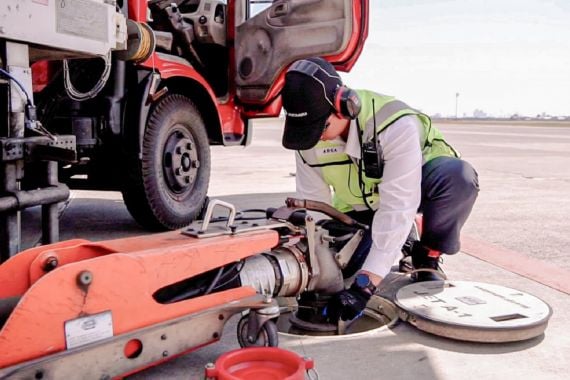 Fasilitas Baru Pertamina Patra Niaga di Juanda Percepat Pengisian Avtur ke Pesawat - JPNN.COM