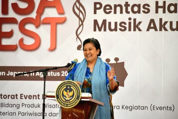 Lestari Moerdijat Dorong Pengembangan Diri Generasi Muda untuk Memajukan Ekraf di Daerah - JPNN.COM