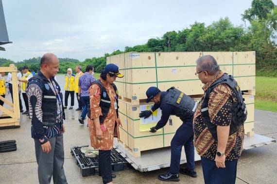 Dukung Pembangunan IKN, Bea Cukai Fasilitasi Impor Kereta Tanpa Rel dan Taksi Terbang - JPNN.COM