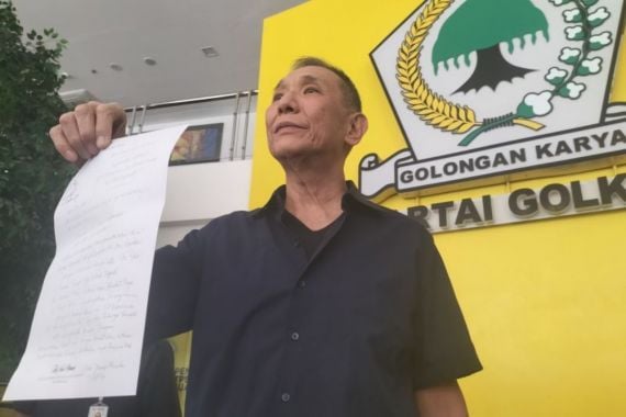 Tinggalkan Golkar setelah Airlangga Mundur, Babah Alun: Momen Pas, Tuhan Sayang Saya - JPNN.COM