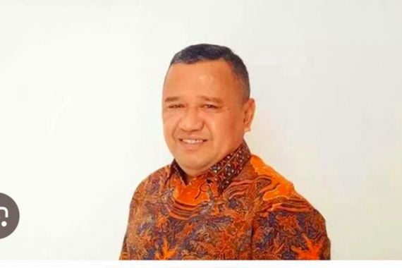 Ketum Patria Gustaf Soroti Keputusan Airlangga Mundur dari Ketua Umum Golkar - JPNN.COM