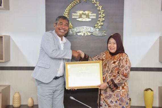 MPR Raih Penghargaan Atas Penerapan Sistem Merit dalam Pengisian JPT 2023 dari KASN - JPNN.COM