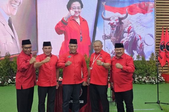 PDIP Sudah Usung 4 Purnawirawan TNI di Pilkada 2024, Andika Bakal Menyusul? - JPNN.COM