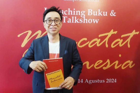 Buku Mencatat Indonesia Merekam Fenomena Aktual di Ruang Publik - JPNN.COM