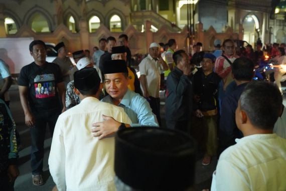 Bersaing dengan Petahana, Lalu Iqbal Tunjukkan Citra Personal yang Kuat - JPNN.COM