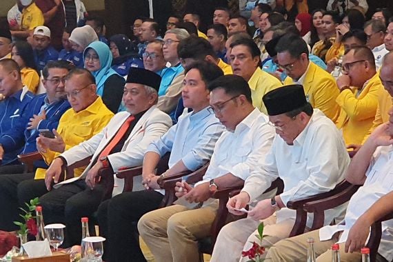 Gibran Hadiri Deklarasi Ridwan Kamil-Suswono Menjelang Pilgub Jakarta 2024 - JPNN.COM