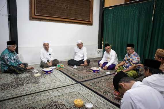 Dewan Syura PKB Sowan Kiai Berpengaruh, Manuver Gus Yahya Disorot - JPNN.COM