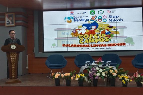 Kemenpora-BKKBN Lanjutkan Goes to Campus, Kali Ini Hadir di Unkhair Ternate - JPNN.COM