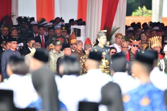 Momen Hari Pancasila, Menpora Ingin Prestasi Anak Muda Bisa Mengharumkan Nama Bangsa - JPNN.COM