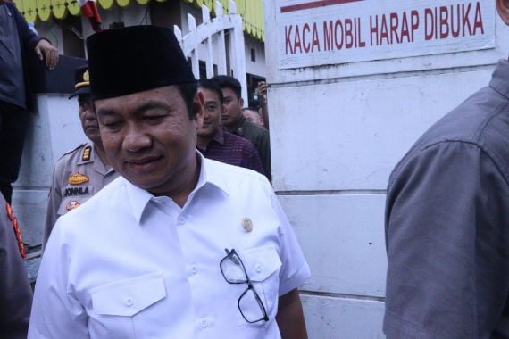 Kasus SPPD Fiktif: Gegara 'Nyanyian' Bang Uun, Ketua DPRD Riau Diperiksa Polisi - JPNN.COM