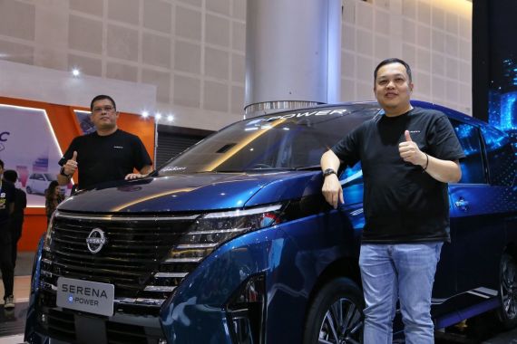 Punya Teknologi Canggih, Nissan Serena e-Power Melantai di GIIAS Surabaya 2024 - JPNN.COM