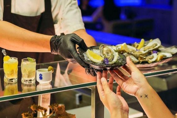 Kolaborasi Oyster Dealer Ashta & Nonna Bona Sajikan Pesona Kuliner Laut - JPNN.COM