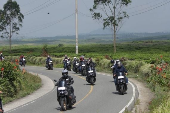 Yamaha Nmax Turbo: Menyisir Kepingan Surga Dataran Tinggi Kerinci - JPNN.COM