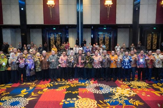 Bank bjb Tetapkan Susunan Komisaris Baru Pada RUPS Luar Biasa Tahun 2024 - JPNN.COM