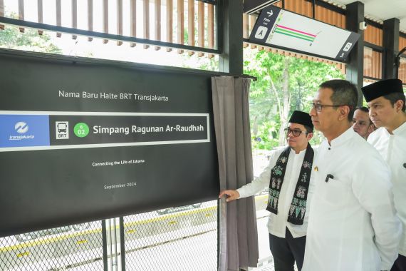 Transjakarta Resmikan Halte Simpang Ragunan Ar- Raudhah - JPNN.COM