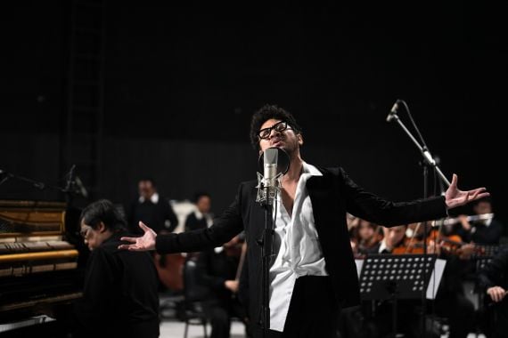 Erwin Gutawa dan Kunto Aji Hadirkan Pilu Membiru Versi Orkestra - JPNN.COM