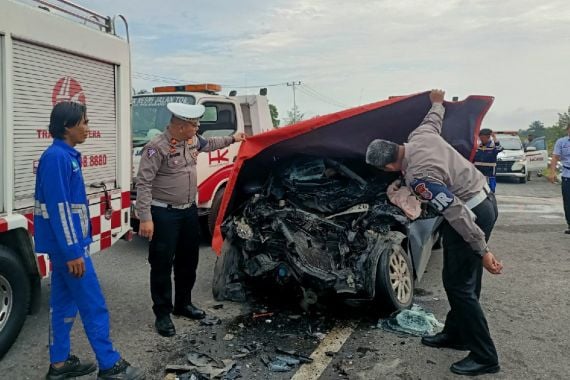 Fakta Mengejutkan Kecelakaan Maut di Tol Pekanbaru-Dumai, Ya Allah - JPNN.COM