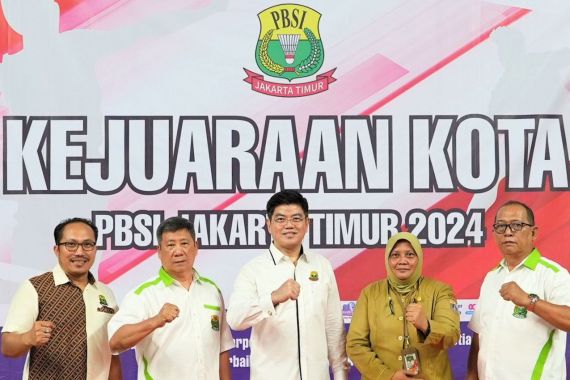 Eddy Wijaya Berharap Kejuaraan Kota PBSI Jaktim 2024 Bisa Cetak Atlet Muda Berprestasi - JPNN.COM