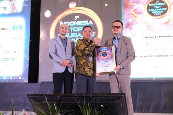 Jasaraharja Putera Raih Penghargaan 5th Anniversary Indonesia Top Insurance Awards 2024 - JPNN.COM