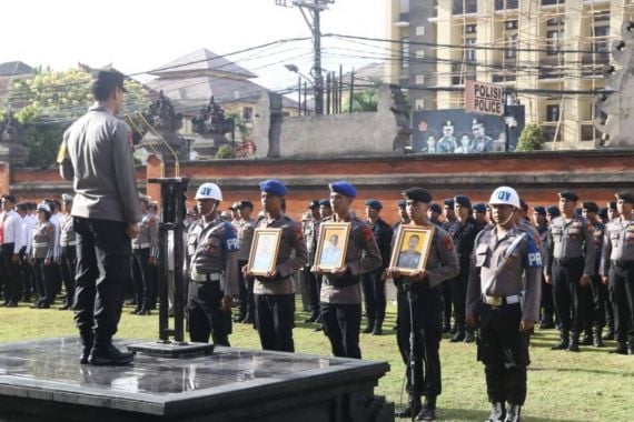 Terlibat Tindak Pidana, 9 Oknum Polisi Polda Bali Dipecat - JPNN.COM