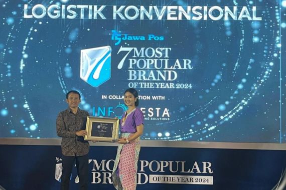 TIKI Dinobatkan jadi Brand Logistik Konvensional Terpopuler 2024 - JPNN.COM