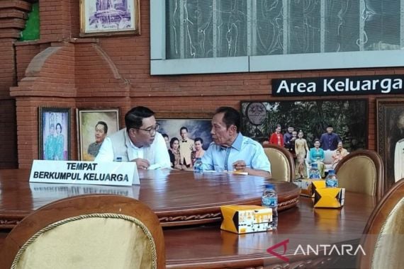 RK-Suswono Menemui Sutiyoso, Bahas Masalah Banjir hingga Kemacetan - JPNN.COM