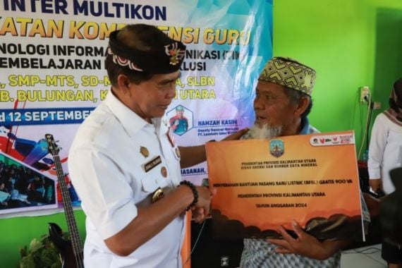 33 KK di Pulau Bunyu Kaltara Menerima Bantuan Pemasangan Listrik Gratis - JPNN.COM